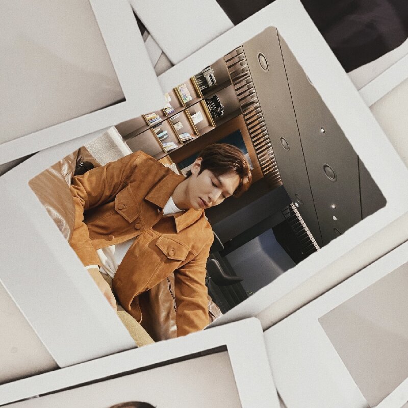 30/50PC Korean Idol Lee Minho  - Korean Lifestyle Magazine recensie en prijs