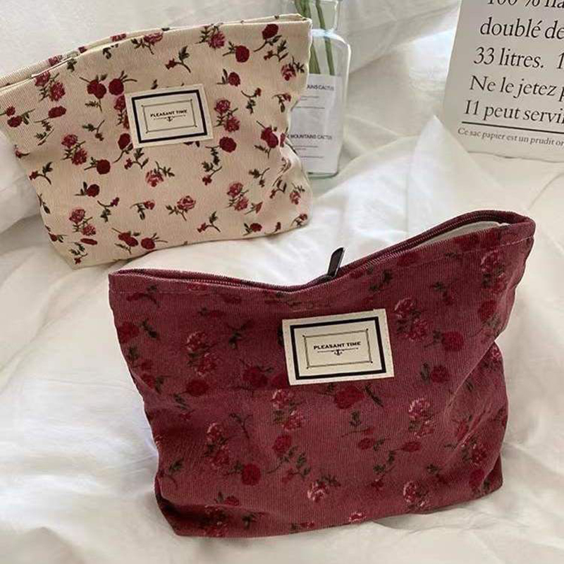 Corduroy Flower Cosmetic Bag C - Korean Skincare Routine recensie en prijs