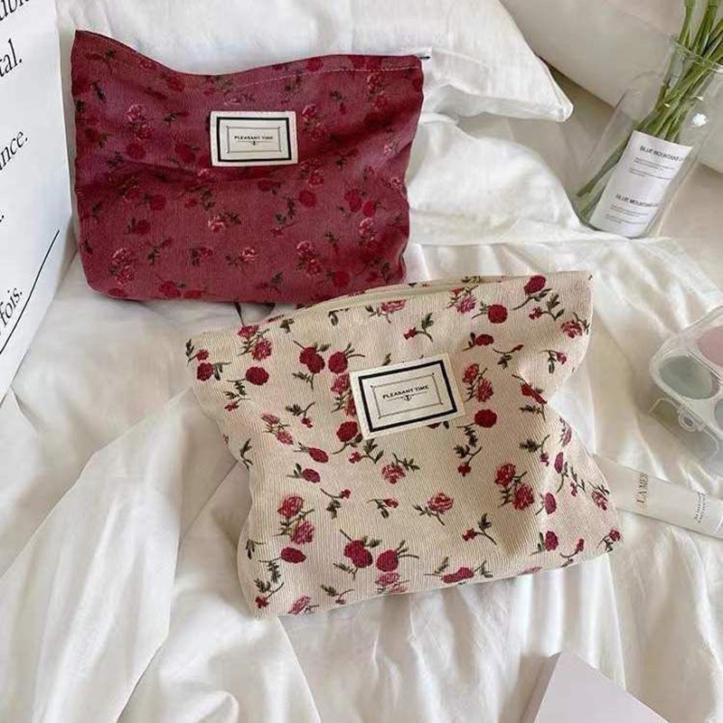 Corduroy Flower Cosmetic Bag C - Korean Skincare Routine recensie en prijs