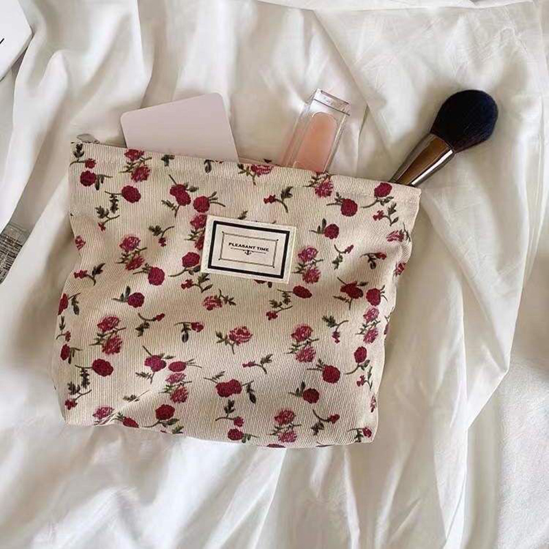 Corduroy Flower Cosmetic Bag C - Korean Skincare Routine recensie en prijs